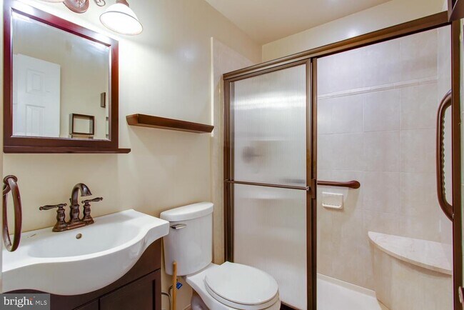 Building Photo - 45684 Schooner Ct