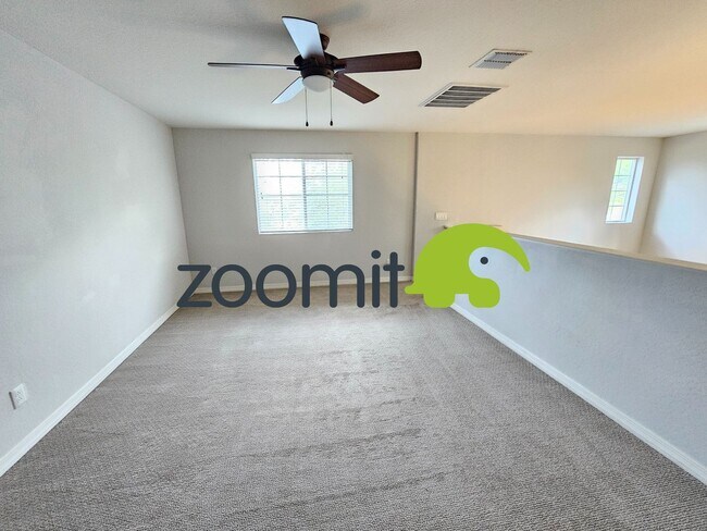 Building Photo - Wonderful 5 bedroom home **Coming Soon May 2026***
