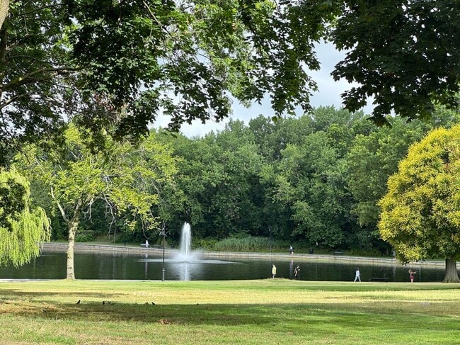 Building Photo - 8650 BLVD E