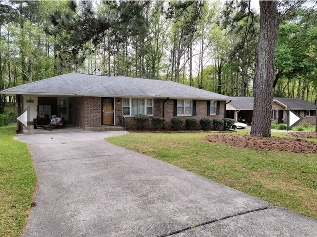 Primary Photo - 2965 Bobolink Dr