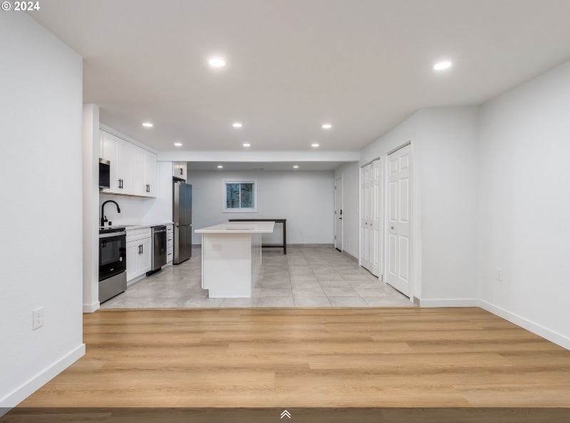 Building Photo - 3805 E 11th St