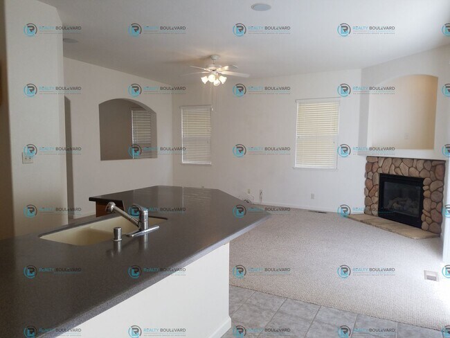 Building Photo - 2365 Red Maple Ct