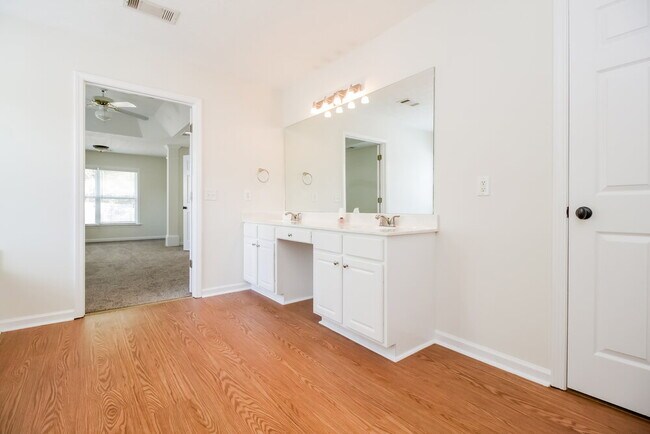 Building Photo - 2934 Cooper Woods Ln