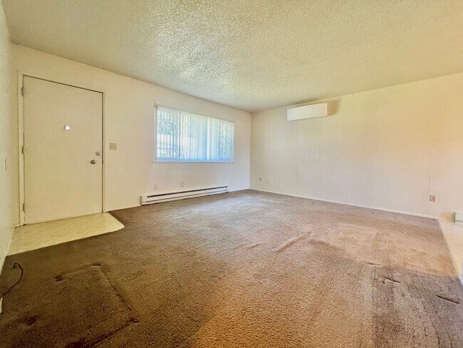 Building Photo - 37950 US-26