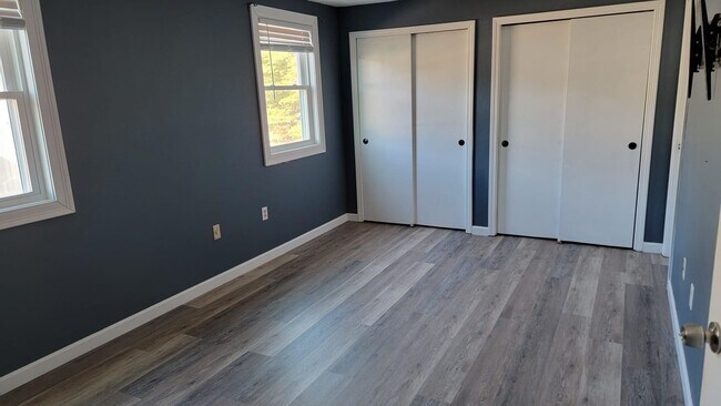 Building Photo - 39 Bluestone Dr