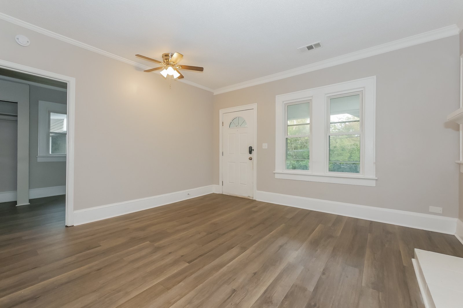 Building Photo - 980 North Ave