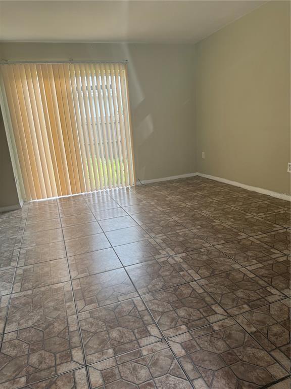 Building Photo - 1019 W Sumner St