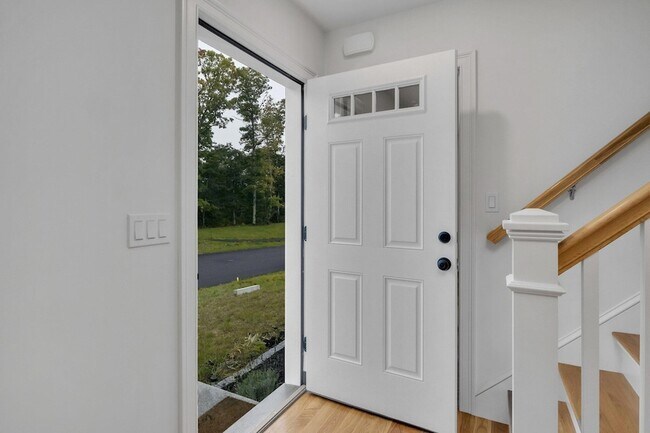 Building Photo - 1 Beach Plum Path