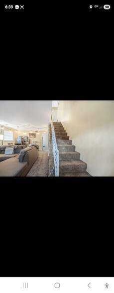 Building Photo - 2402 Briggs Ave