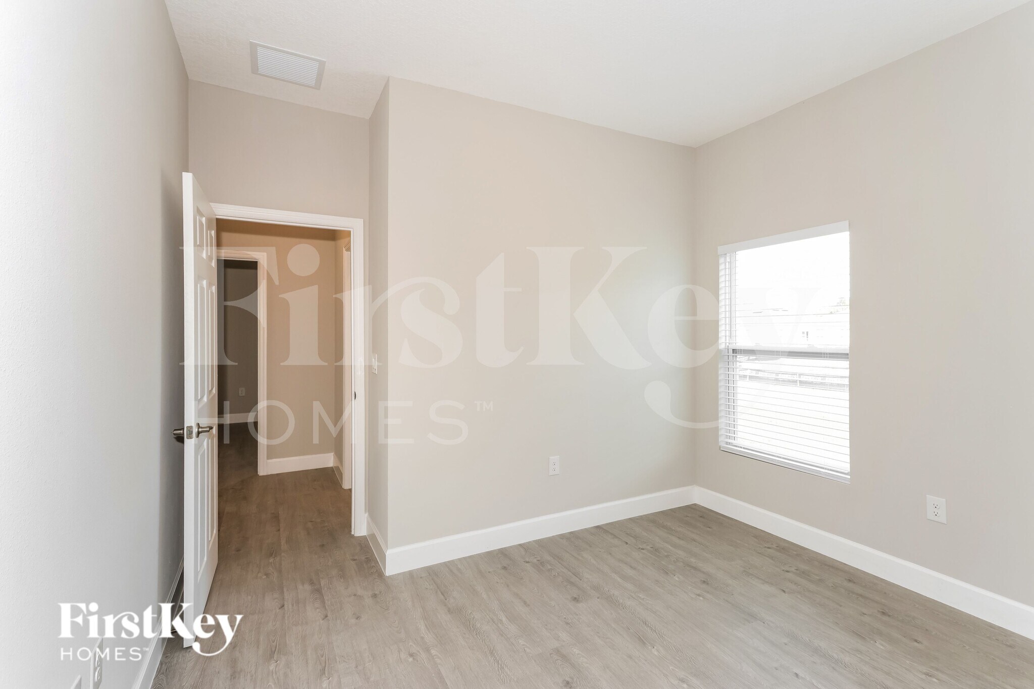 Building Photo - 135 Ferguson St