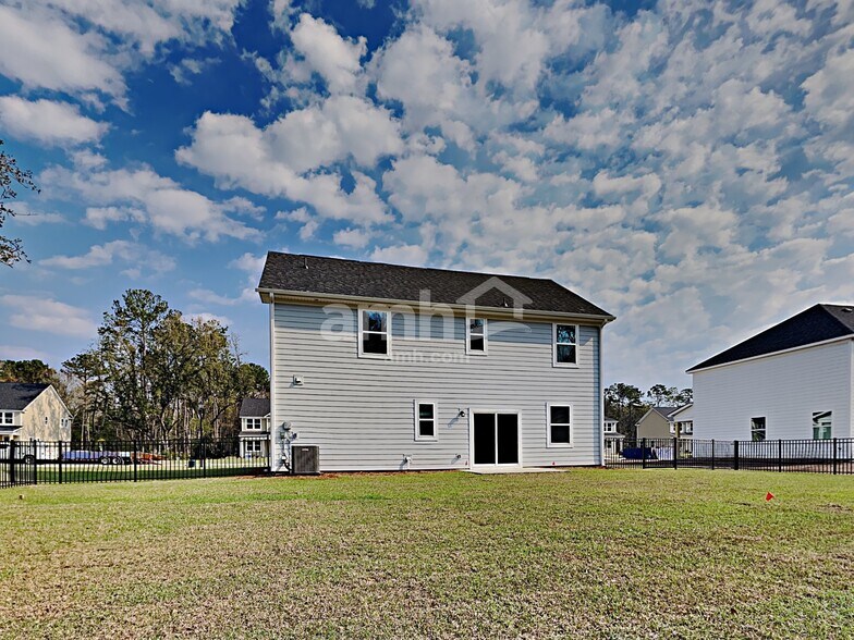 Building Photo - 1143 Alice Smalls Rd
