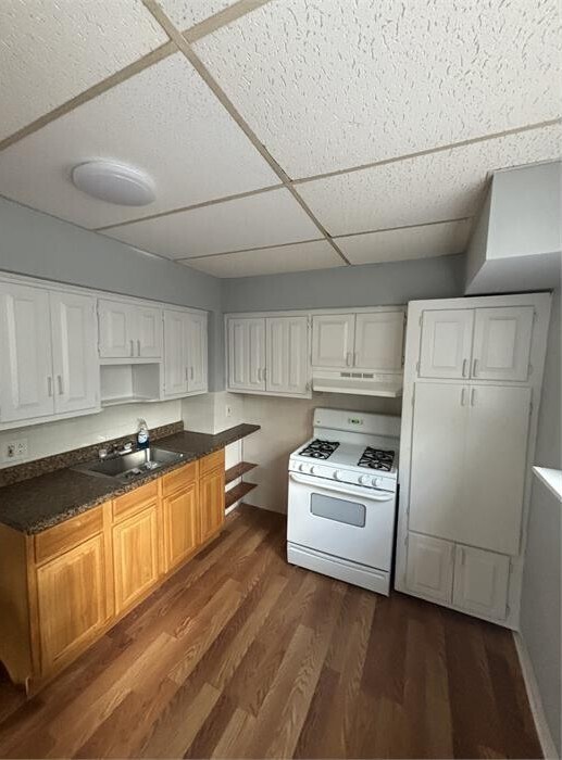 Building Photo - 240 Dixon Ave