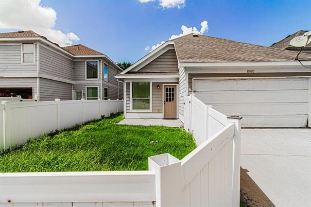 Building Photo - 10120 Cedar Lake Dr
