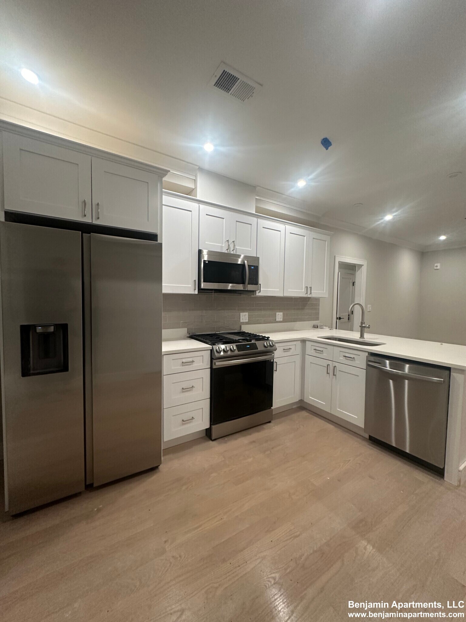 Building Photo - 161 Allston St