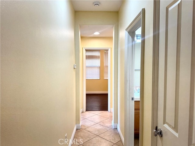 Building Photo - 2541 Hillcrest St