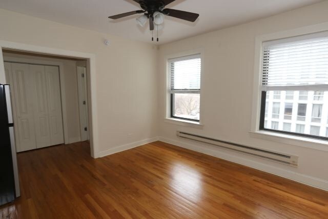 Building Photo - 623 W Patterson Ave