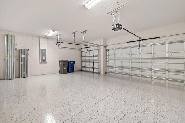 Building Photo - 17107 James Trl