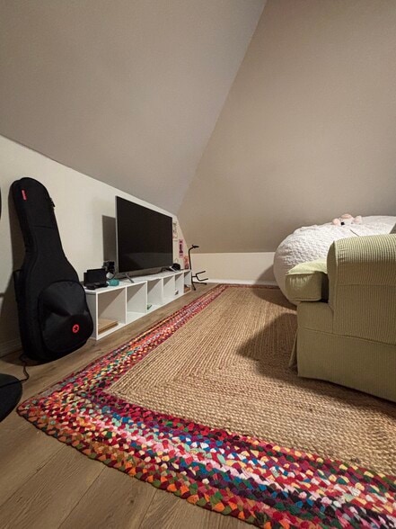 Building Photo - 22 Greene St