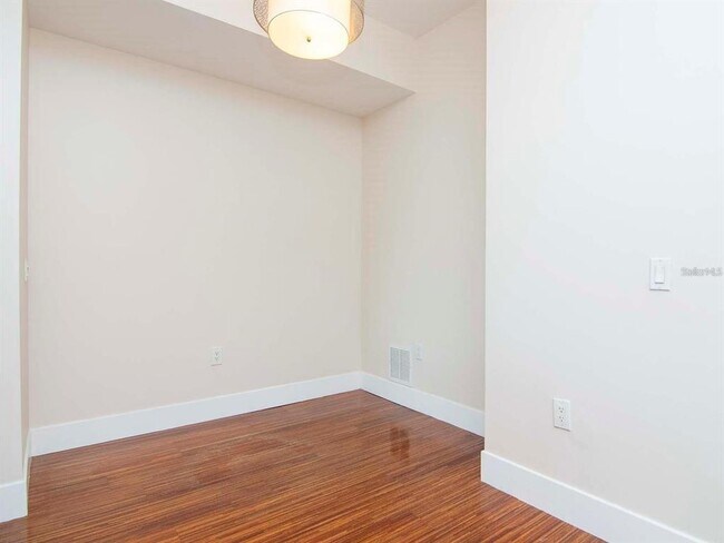 Building Photo - 111 N 12th St