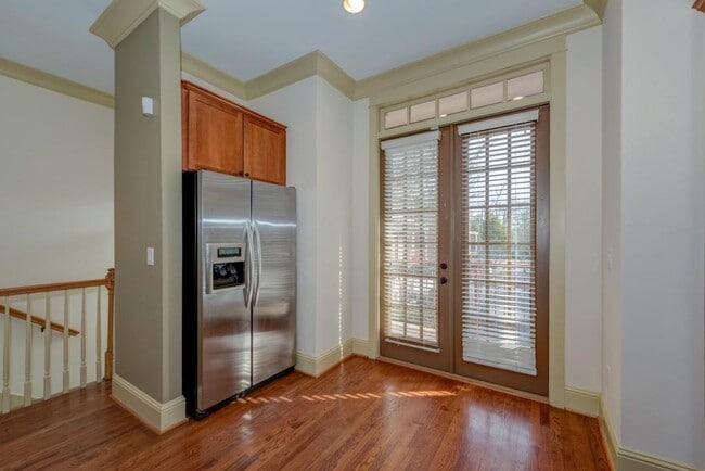 Building Photo - 4685 Dogwood Aly