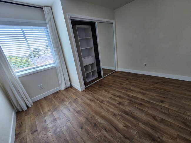 Building Photo - 4030 Mt Acadia Blvd