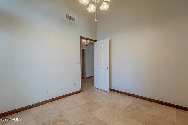 Building Photo - 8844 W Cavalier Dr