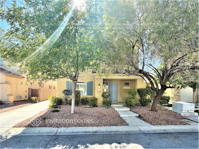Primary Photo - 10637 Casa Bianca St