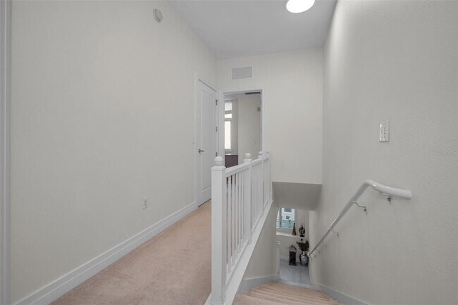 Building Photo - 331 Cleveland St