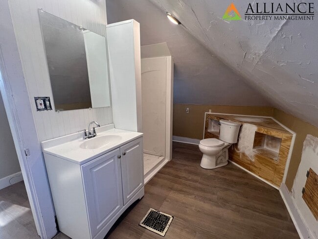 Building Photo - 909 Leavenworth St