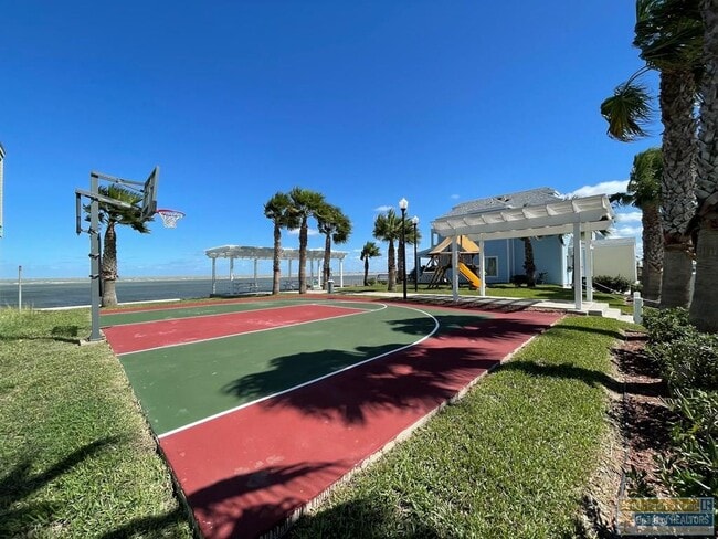 Building Photo - 219 Las Joyas Blvd