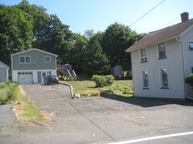 Building Photo - 190 S Middletown Rd