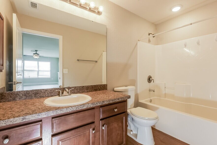 Building Photo - 9653 Nathaniel Ln