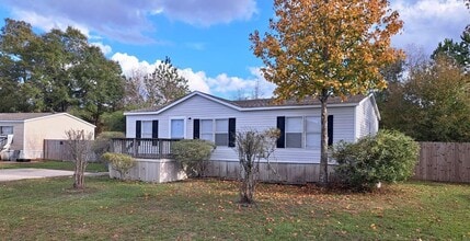 Building Photo - 16414 Trenda Ct