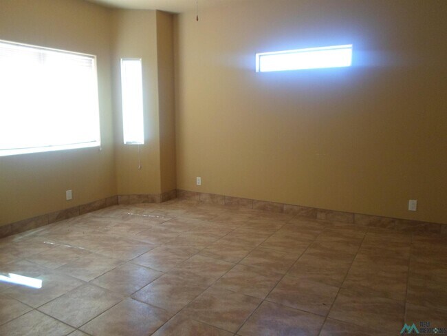 Building Photo - 9345 Lucca Rd SW