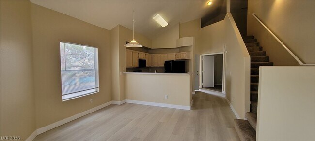 Building Photo - 5125 W Reno Ave