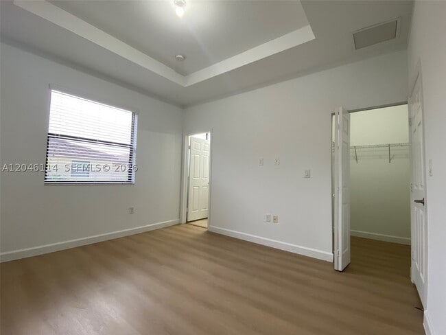 Building Photo - 3538 W 88th St
