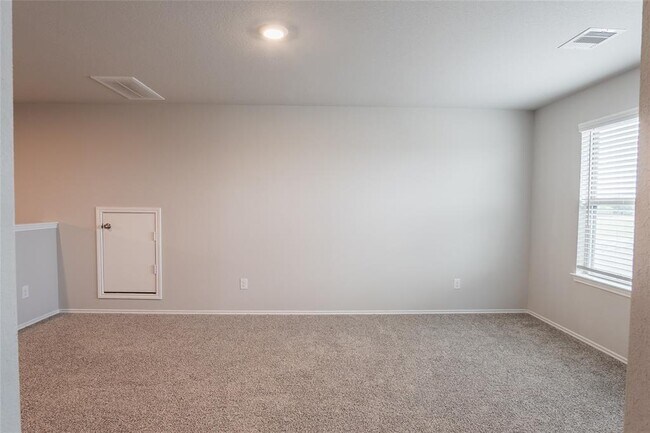 Building Photo - 21003 Seneca Willow Wy