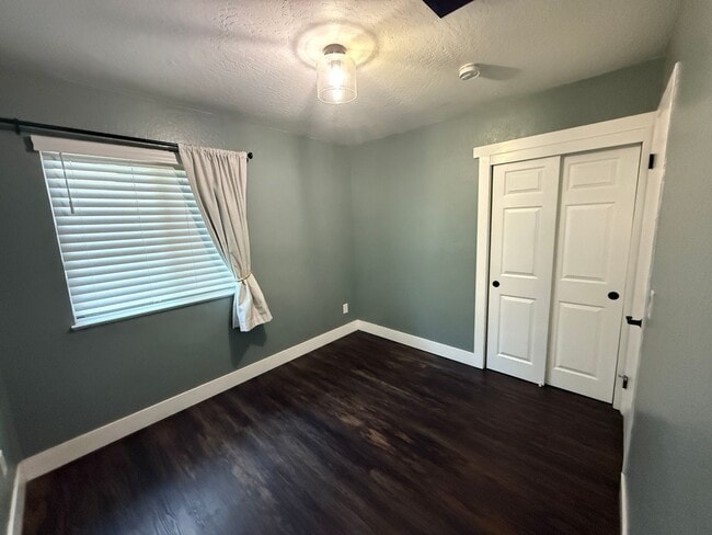 Building Photo - Updated Home in Dixon
