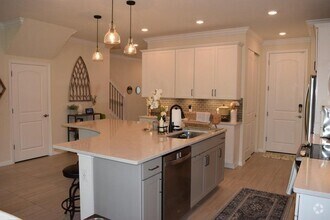Building Photo - 8248 Tailshot Ct