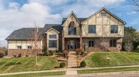 Building Photo - 4404 S Yellowstone Ln