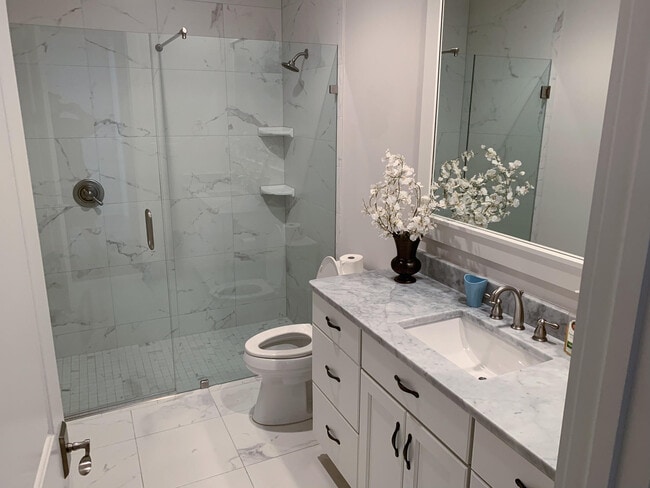 Building Photo - 741 Breakers Street