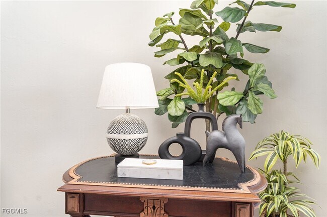 Building Photo - 1765 Cape Coral Pkwy E