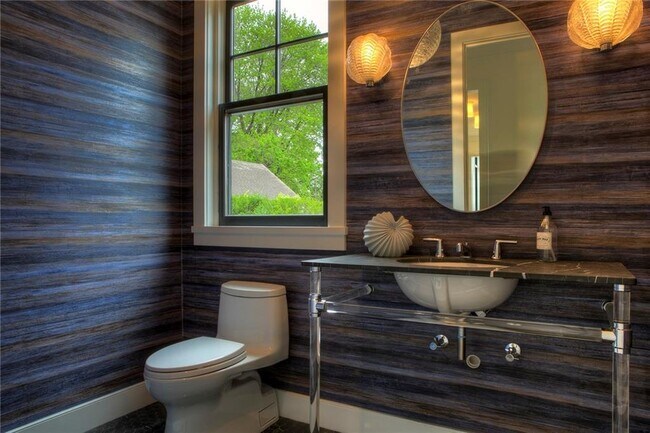 Building Photo - 766 Indian Ave