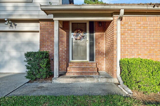 Building Photo - 16814 Chapel Pines Dr