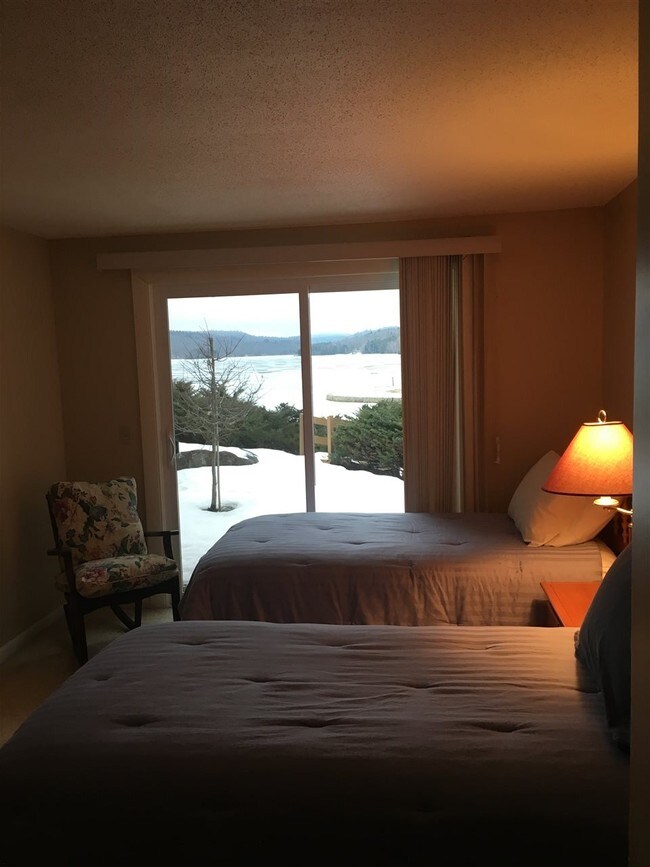 Building Photo - 14 Pioneer Point