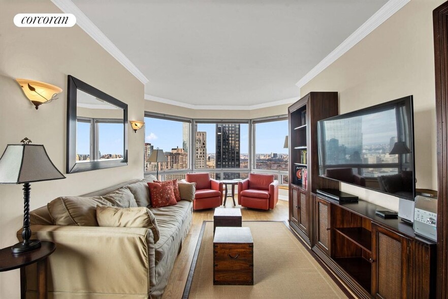 Building Photo - 301 W 57th St