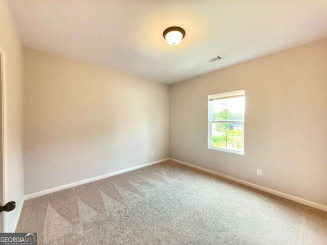 Building Photo - 1427 Chadwick Ridge Ct