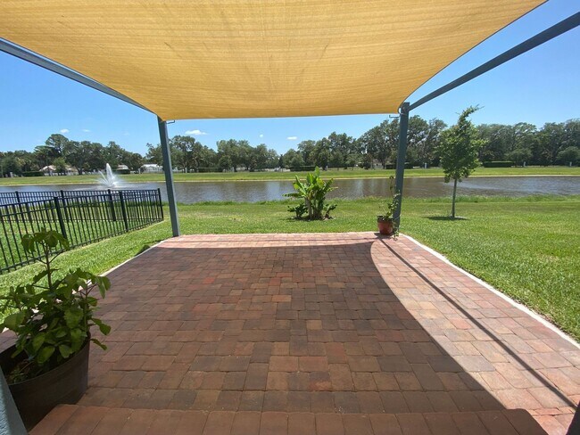 Building Photo - 2304 Tudor Rose Dr