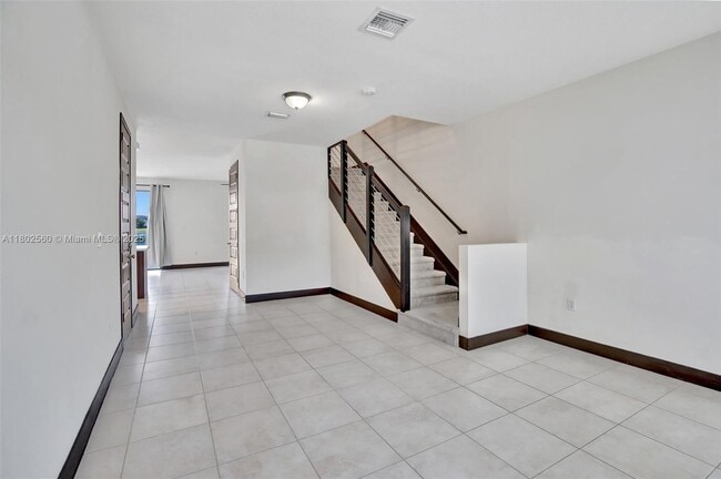 Building Photo - 16011 NW 91st Ct