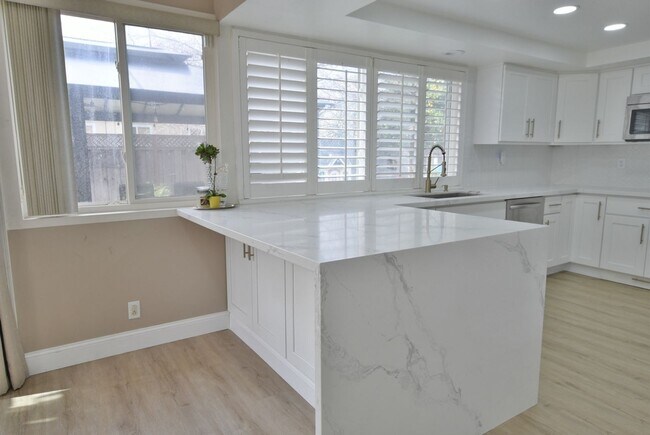 Building Photo - Beautifully Remodeled Blossom Valley 4 Bed...